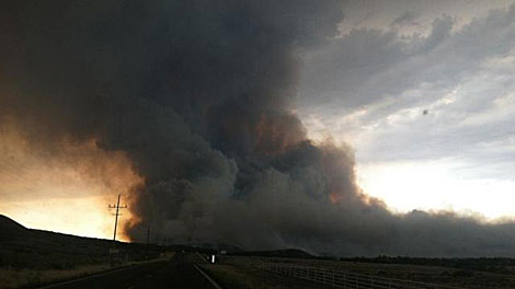 Imagen de TV del incendio en Arizona
