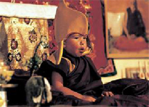 A los 14 meses fue identificado como reencarnación del lama Yeshe.