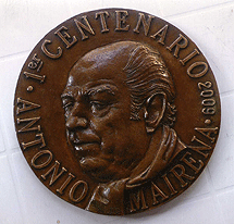 Medalla del centenario.