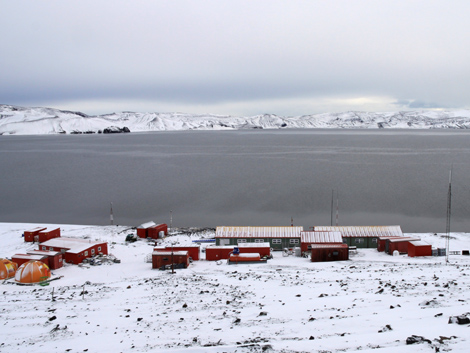 La base antártica española Gabriel de Castilla. | Foto: Eduardo Insignares