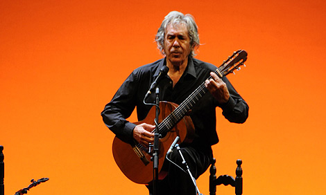 Paco Ibáñez durante uno de sus conciertos. | E.M.