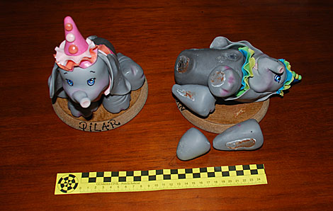 La figurilla donde venía oculta la droga. | ELMUNDO.es