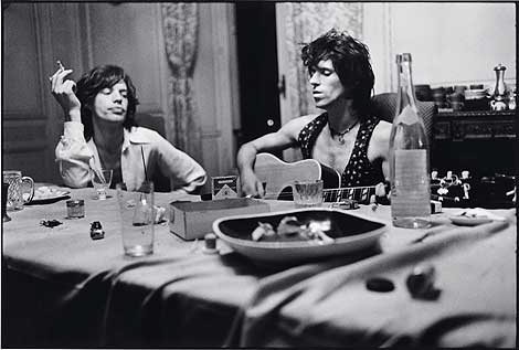 Mick Jagger y Keith Richards, durante la grabación de 'Exile on  Main Street'. | Universal