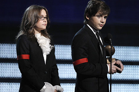 Paris y Prince Michael I, en la ceremonia de los Grammy el pasado enero. | AP