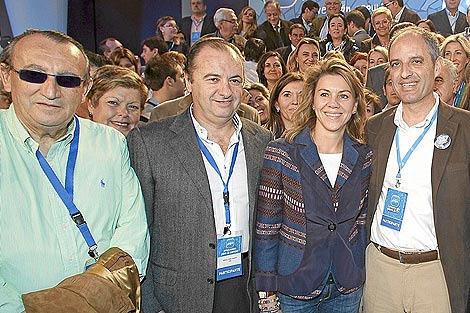 Fabra, Ripoll y Camps, junto a De Cospedal, en una imagen de 2009. | E.M.