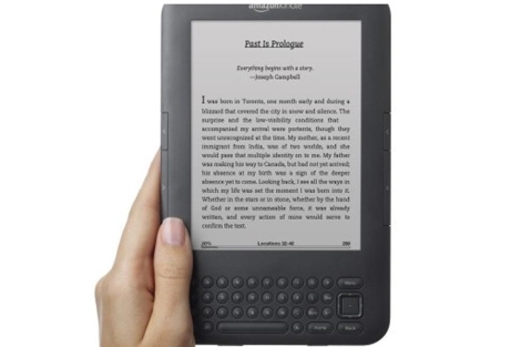 Amazon vende más libros digitales que ediciones de tapa dura y blanda combinadas