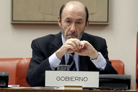 Alfredo Pérez Rubalcaba, en la Comisión de Interior del Congreso. | Efe