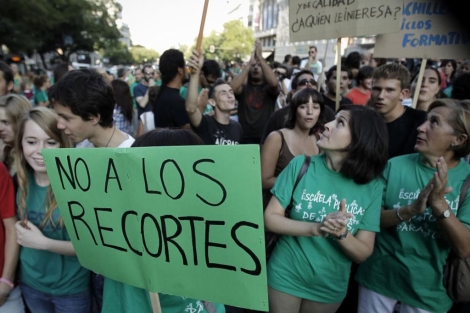 Huelga de profesores por los recortes en enseñanza anunciados en Madrid |A.D.L.