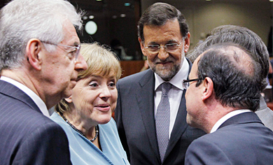 Alemania maniobra en Bruselas para neutralizar a Hollande 1337790851_extras_portada_0