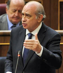 El Ministerio de Interior estudia endurecer las penas por los robos en viviendas