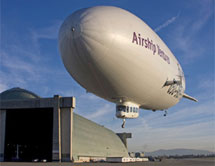 El zeppelín utilizado para buscar fragmentos | Airship Ventures