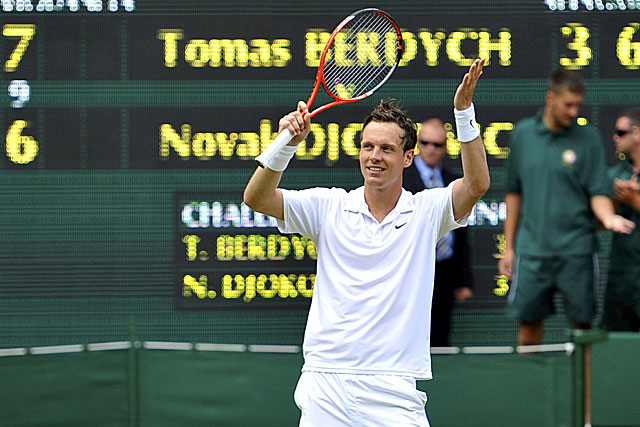 http://estaticos03.cache.el-mundo.net/elmundodeporte/imagenes/2010/07/02/tenis/1278084508_0.jpg