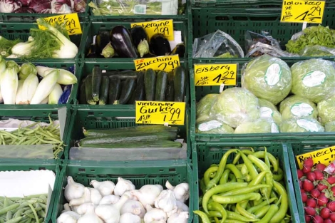 Verduras a la venta en un mercado de Hamburgo.| Reuters