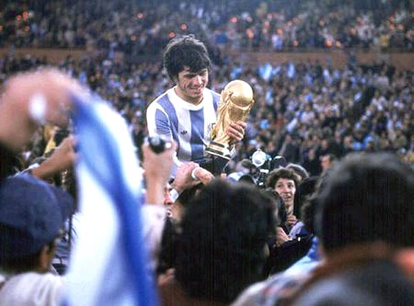 Los 20 mejores defensores de la historia.Futbol Los 20 mejores defensores de la historia.Futbol