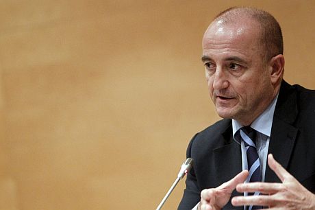 Sebastián minimiza la subida de la luz y dice que es ‘poco más que un café’