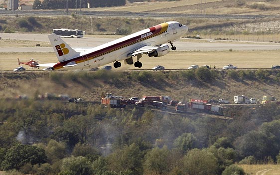 Accidente de avion en Barajas [noticia y condolencias]