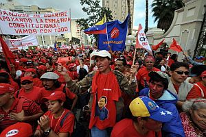 Seguidores de Chávez, durante la manifestación en Caracas en su apoyo. (Foto: AFP)